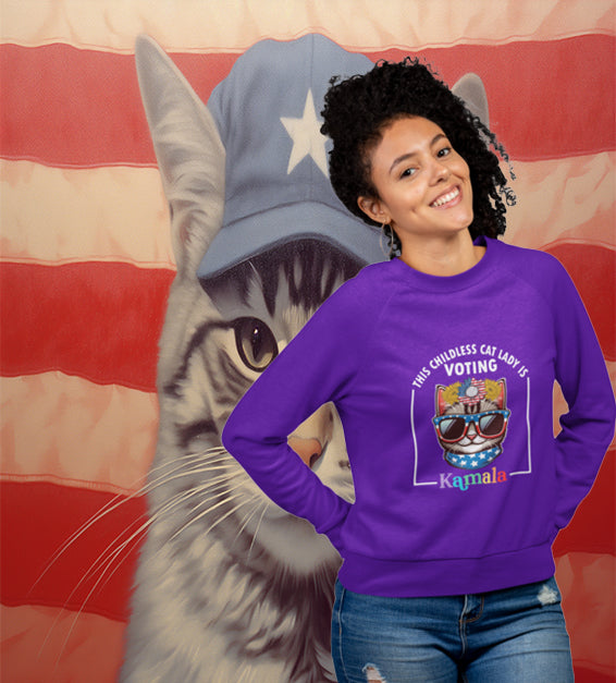 This Childless Cat Lady Is Voting Kamala Sweatshirt – Funny Patriotic Cat Graphic Pullover